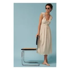 Dylan Cotton Crepe Dress | Sand 16 Dylan Cotton Crepe Dress | Sand -A.P.C. Store unnamed file 1757