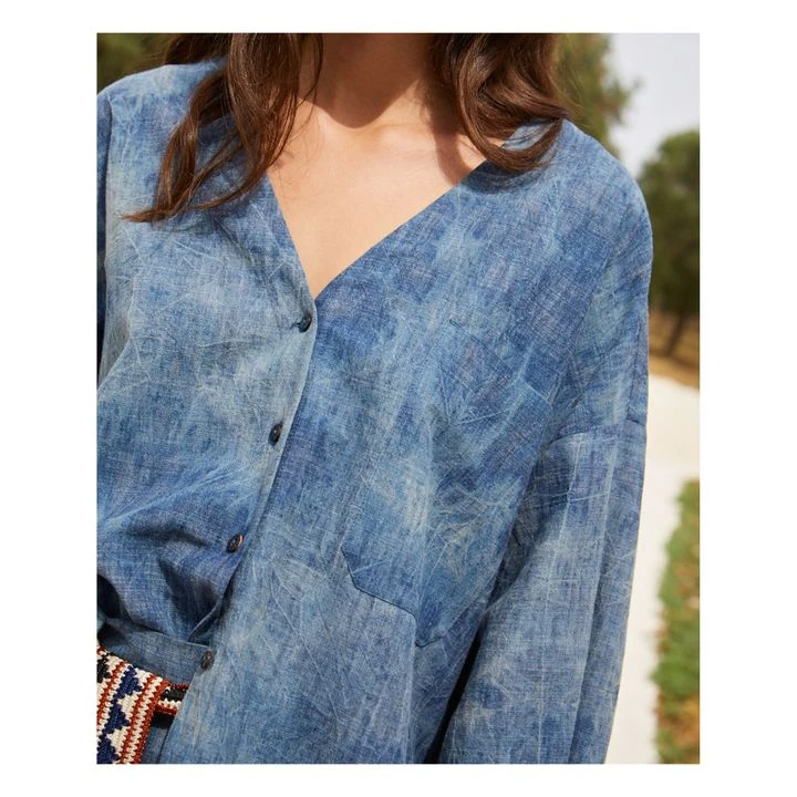 Momoni Tiara Tie-Dye Light Chambray Shirt | Blue 7 Momoni Tiara Tie-Dye Light Chambray Shirt | Blue - Image 5