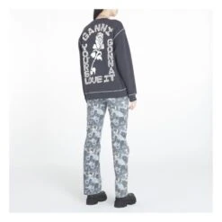 Ganni Isoli Dark Rose Relaxed Organic Cotton Sweatshirt | Black 10 Ganni Isoli Dark Rose Relaxed Organic Cotton Sweatshirt | Black -A.P.C. Store unnamed file 731